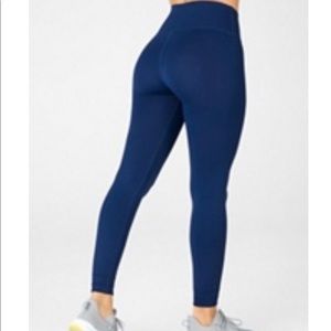 BRAND NEW BLUE FABLETICS LEGGINGS